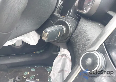 2016 Chevrolet Malibu Limited Lt from USA, damaged, VIN 1G11C5SA0GF166310